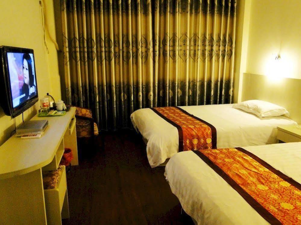 Beihai Aviation Business Hotel Экстерьер фото