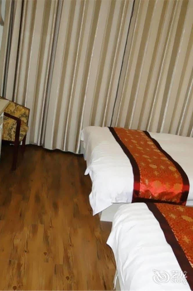 Beihai Aviation Business Hotel Экстерьер фото